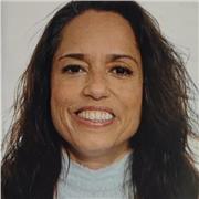 Profesora de idiomas cualificada (máster ELE), apta para niños desde infantil hasta adultos de todos los niveles